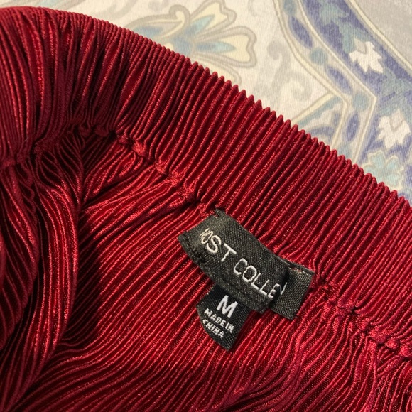 Beautiful ruby red midriff top - Picture 3 of 3